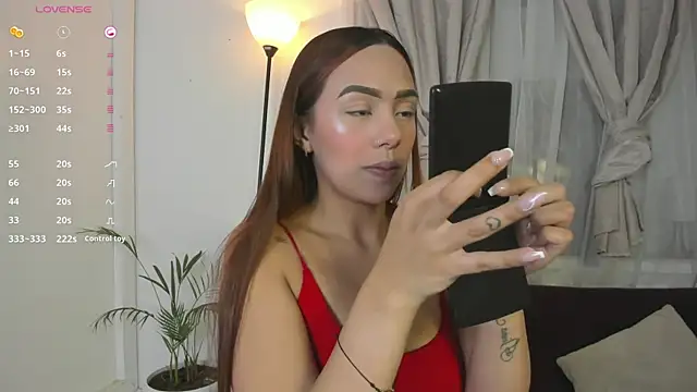 Snapshot of nikolevoshkie_ chatting on 11.10.25 nikolevoshkie online show from 11.10.25