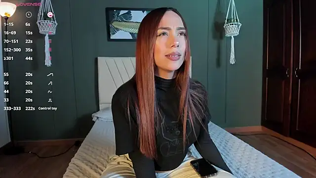 Snapshot of nikolevoshkie_ chatting on 12.02.25 nikolevoshkie online show from 12.02.25