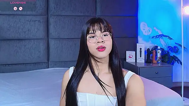 Snapshot of Slenna_Moon chatting on 02.21.26 Slenna Moon online show from 02.21.26