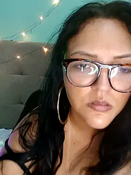 AuroraChest online show from 11.26.25