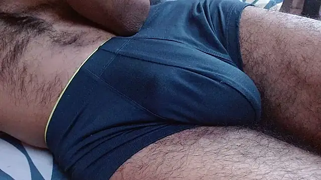 Snapshot of funndudd chatting on 03.29.26 funndudd online show from 03.29.26