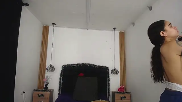 KENDALL ART online show from 12.18.25