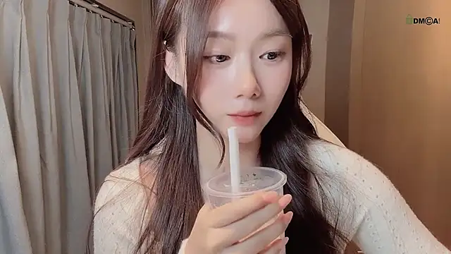 Makinghappymyself  online show from 11.25.25