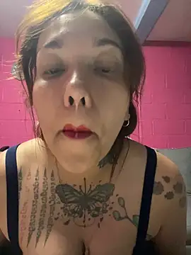 Snapshot of emperatrixsex chatting on 05.19.26 emperatrixsex online show from 05.19.26