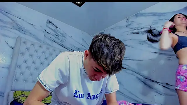 Snapshot of Ari_and_Storm chatting on 12.02.25 Ari and Storm online show from 12.02.25