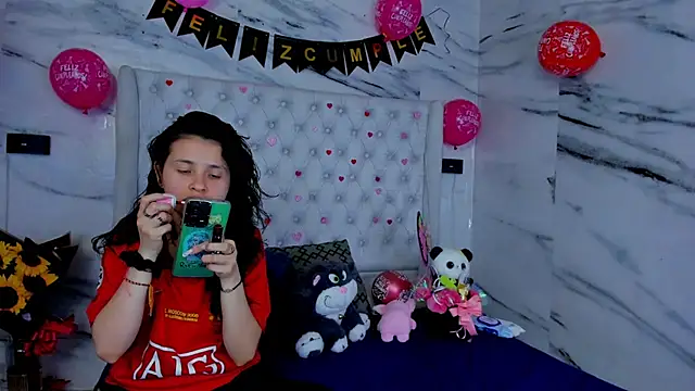 Ari and Storm online show from 02.13.26