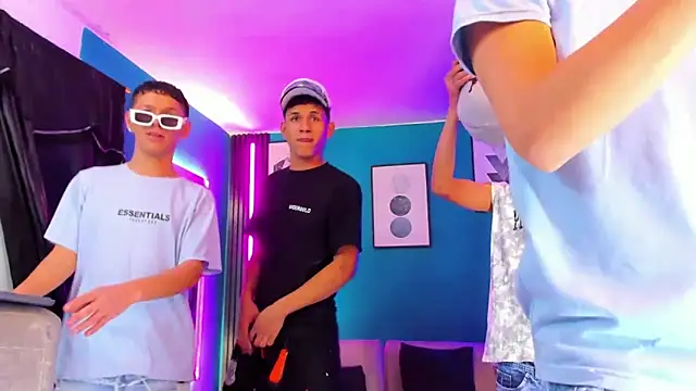 Marcus and Tony online show from 04.05.26