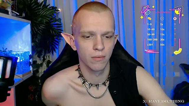 Snapshot of frozen_boy chatting on 11.20.25 frozen boy online show from 11.20.25