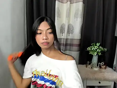 Kayra Slut122 online show from 10.28.25