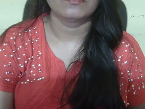 Snapshot of Aanya_Hazel chatting on 10.15.25 Aanya Hazel online show from 10.15.25