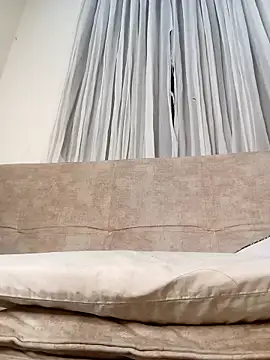 Marian Zeller online show from 11.10.25