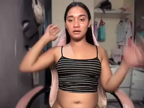 Snapshot of asian_cumstarrhian chatting on 02.18.26 asian cumstarrhian online show from 02.18.26