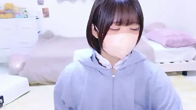 Hinata Sun online show from 05.21.26