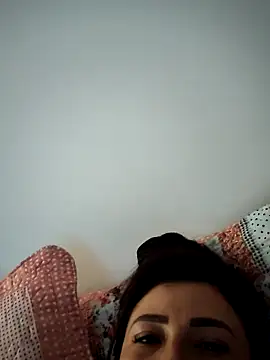 mia mancinii online show from 04.11.26