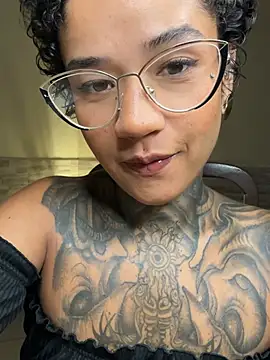 Snapshot of xbigpeach chatting on 01.12.26 xbigpeach online show from 01.12.26