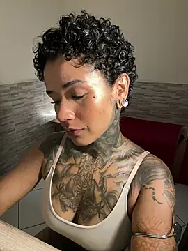 Snapshot of xbigpeach chatting on 01.13.26 xbigpeach online show from 01.13.26