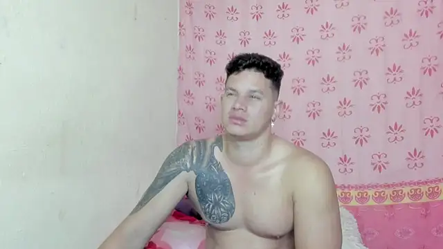 Snapshot of EclipseandFlame chatting on 11.05.25 EclipseandFlame online show from 11.05.25