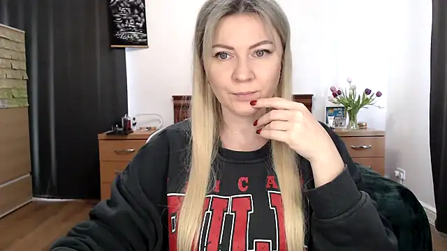 ParadiseAlina online show from 01.14.26