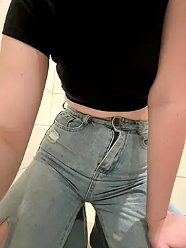 Cumonmme online show from 11.06.25