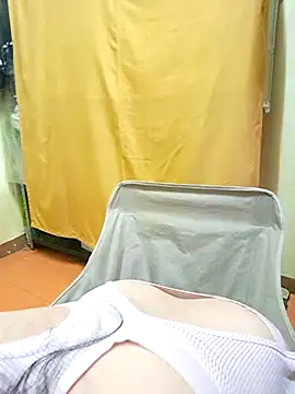 Snapshot of hotlyn45 chatting on 10.04.25 hotlyn45 online show from 10.04.25