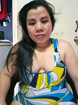 Snapshot of hotlyn45 chatting on 12.05.25 hotlyn45 online show from 12.05.25