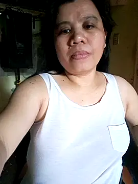 Snapshot of hotlyn45 chatting on 07.25.26 hotlyn45 online show from 07.25.26