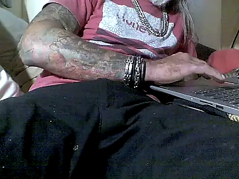 crassanova online show from 12.16.25