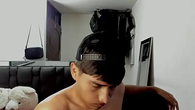 mateo-Esposito online show from 07.06.26