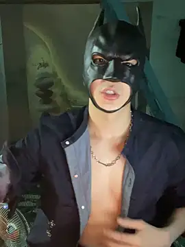 Snapshot of anhkiet_huang chatting on 11.04.25 anhkiet huang online show from 11.04.25