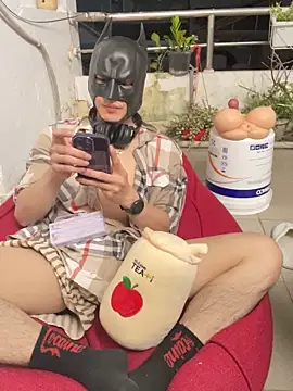 Snapshot of anhkiet_huang chatting on 11.20.25 anhkiet huang online show from 11.20.25