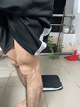 Snapshot of anhkiet_huang chatting on 11.29.25 anhkiet huang online show from 11.29.25