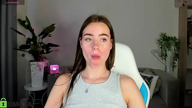 Ameli Povilain online show from 12.19.25