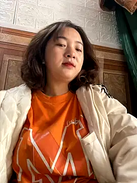 Lonnina online show from 12.04.25