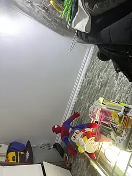 Snapshot of Asila_01 chatting on 12.16.25 Asila 01 online show from 12.16.25