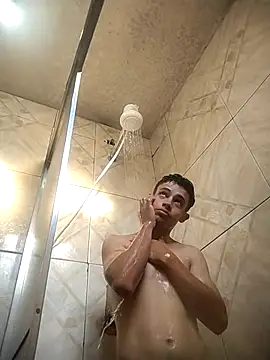 Snapshot of Michell699 chatting on 09.25.25 Michell699 online show from 09.25.25