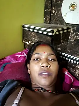 Snapshot of Fasfas2 chatting on 10.22.25 Fasfas2 online show from 10.22.25