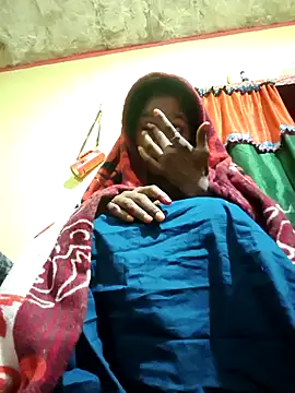 Snapshot of Fasfas2 chatting on 11.21.25 Fasfas2 online show from 11.21.25