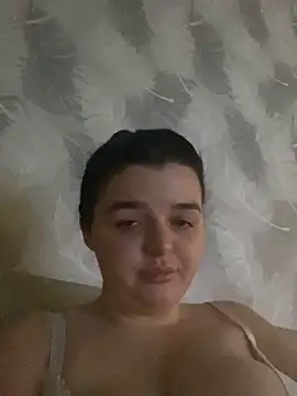 Snapshot of PrettyPaigeBabe chatting on 11.21.25 PrettyPaigeBabe online show from 11.21.25