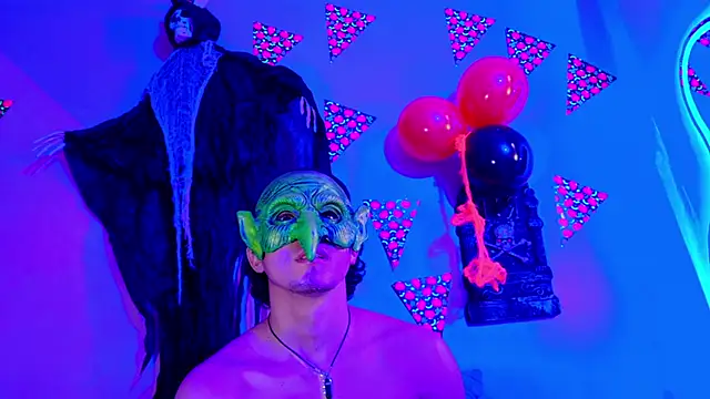 Laura and Kevin online show from 10.05.25