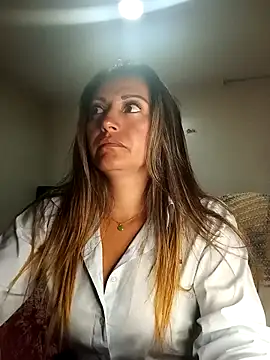 Snapshot of -AngelNova- chatting on 11.12.25 -AngelNova- online show from 11.12.25