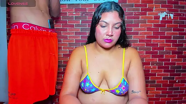 sweet sexy bitch42 online show from 11.28.25