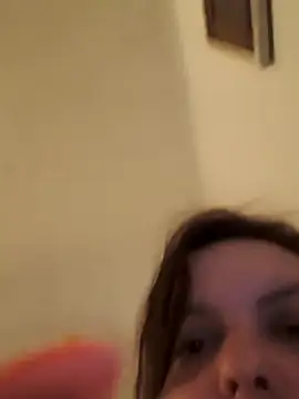 Snapshot of renata111111 chatting on 10.28.25 renata111111 online show from 10.28.25