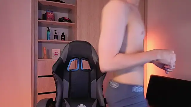 onlinenico online show from 11.10.25