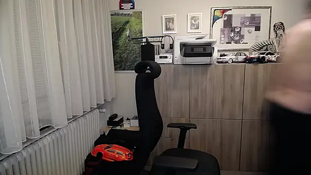 Snapshot of randyandy67 chatting on 11.28.25 randyandy67 online show from 11.28.25