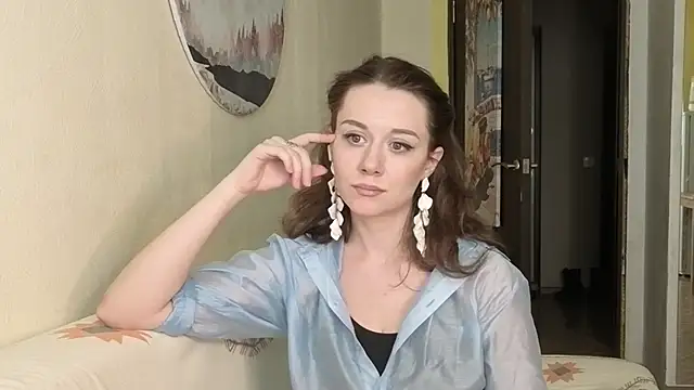 Snapshot of SkyHelen chatting on 02.27.26 SkyHelen online show from 02.27.26