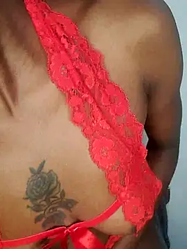 Snapshot of _Uphele chatting on 09.20.25 Uphele online show from 09.20.25