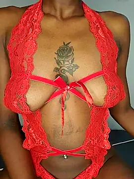 Snapshot of _Uphele chatting on 09.29.25 Uphele online show from 09.29.25