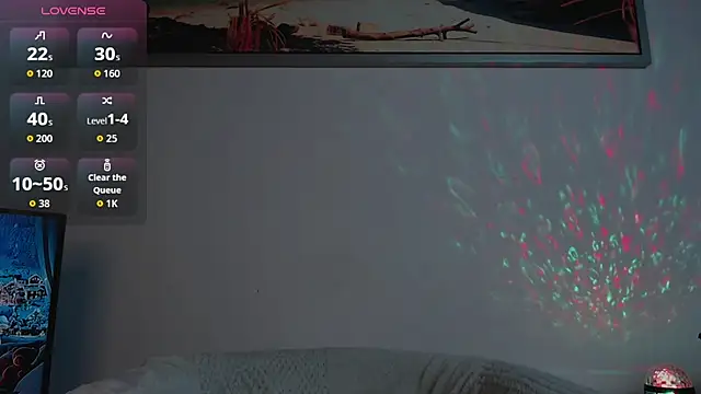 Snapshot of Veliora chatting on 11.09.25 Veliora online show from 11.09.25