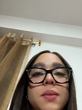 hottiee melannie online show from 03.05.26