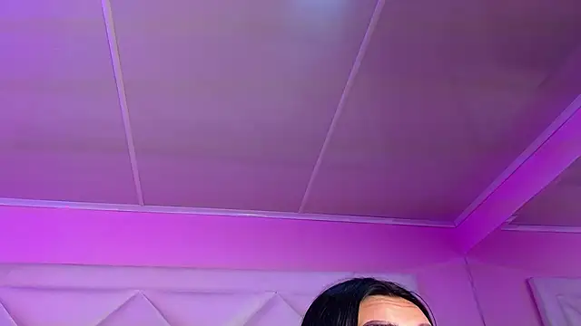 Snapshot of Miaa_Smithh__ chatting on 11.20.25 Miaa Smithh online show from 11.20.25